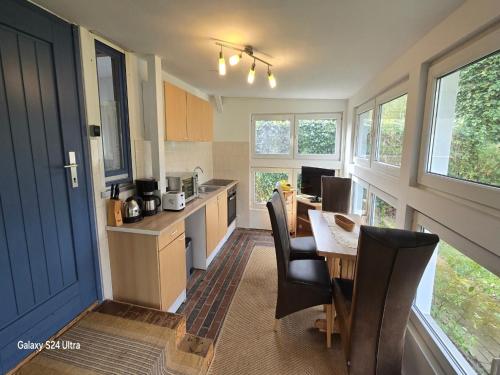 virtuve, Bungalow in Schlowe Am See in Borkow