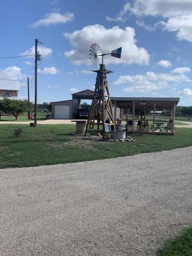 RRR Retreat on the Medina in Tarpley (TX)