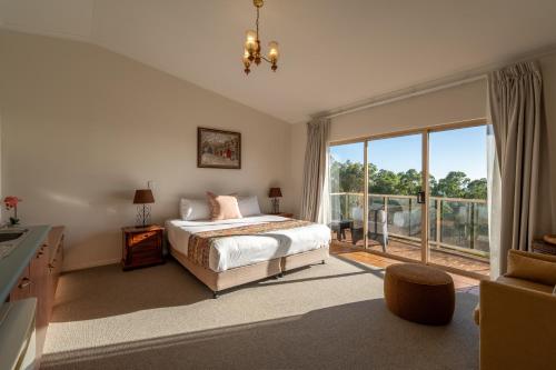 Eagle Heights Hotel - Gold Coast Eagle Heights Hotel - Gold Coast