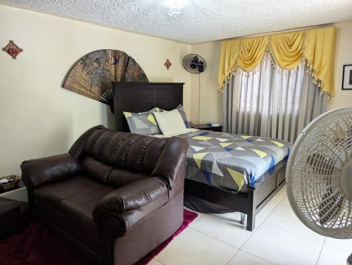 Oasis Living Getaway in Mandeville, Manchester – khách sạn tại Mandeville