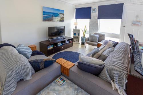 Shabby Chic Shack - 2 bedroom Beach Cottage in Yanchep