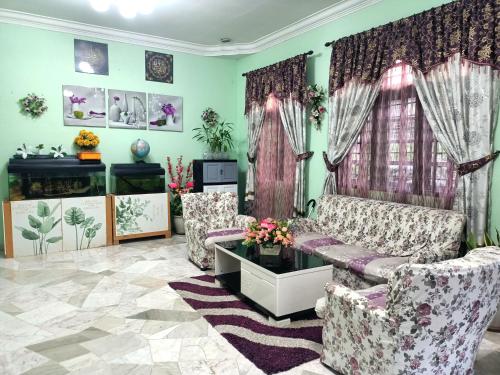 Exterior view, Delima Guest House Kangkar Pulai in Pulai