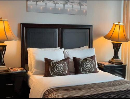 Spacious-Cozy 2Bed Condo in Square Ones Misissauga – khách sạn tại Trung tâm Mississauga