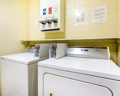 Quality Inn Dyersburg I-155 - image 19