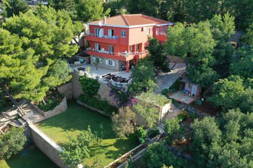 Candela, No 1, Starigrad-Paklenica (Ortopula)