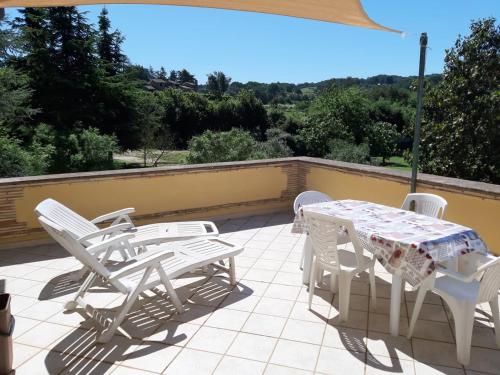 陽台/露台, Osteria del Cavaliere B&B e Maneggio in 薩克羅法諾