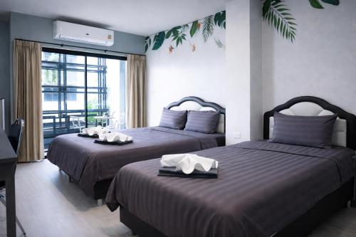 Myfriend Hotel Trang - Tap to explore photos
