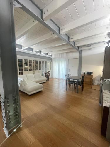 廚房, Casa Giulietta - ombrellone e 2 lettini inclusi in 聖厄爾皮迪奧港