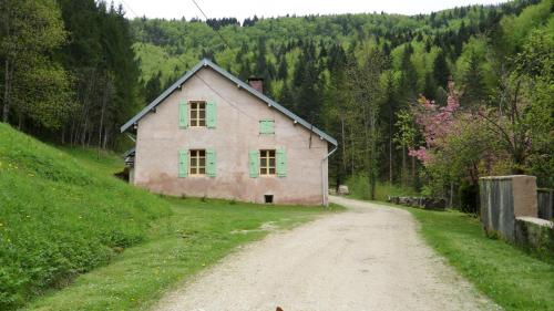 Gîte de Très Bayard – khách sạn tại Septmoncel