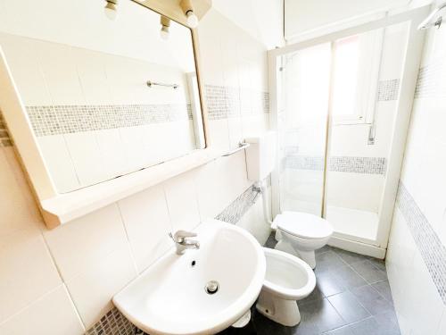 Due Camere, Vicino al Mare - VILLA BATTOCCHIO