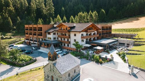 Almhotel Glieshof Hotel de charme Melago