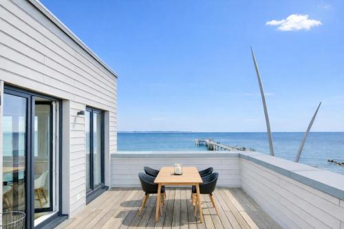 Ostsee Suite 2 - Penthouse – khách sạn tại Niendorf