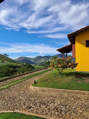 Chalés Novo Horizonte (Chales Novo Horizonte) in Raposo