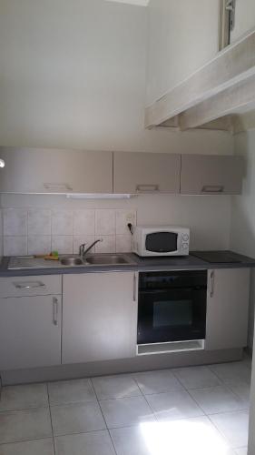 Gîte des Chevreuils (Gite des Chevreuils) in Chanos-Curson