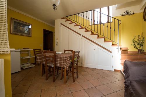 Спільний лаунж/ТБ зона, Cottage House Il Palazzetto in Кастельнуово ді Garfagnana