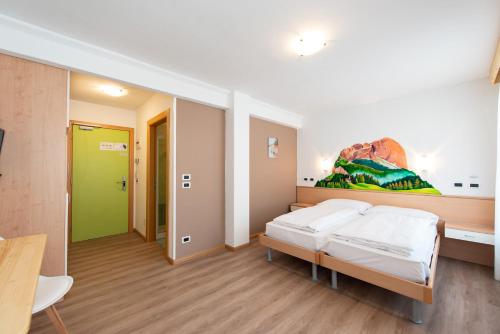 Deluxe Double or Twin Room with Balcony