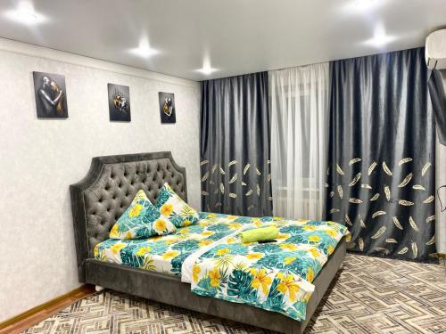 Двух этажный дом в центре (Двух этажныи дом в центре) in Uralsk