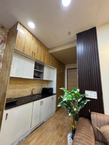 The Suites - image 4