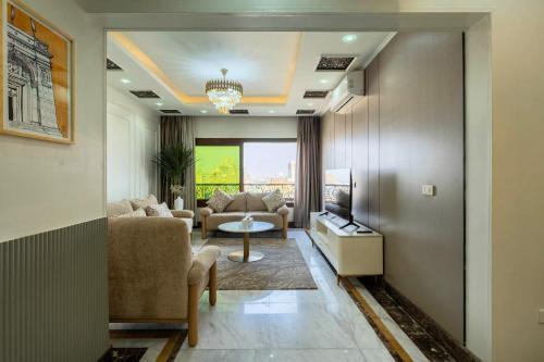 Traumhafter Panorama Blick vom Luxus 3-Zimmer Apartment mit Jacuzzi - image 11