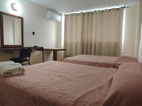 2 double beds