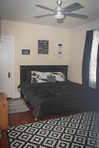 Charming 1 BR Apt 6 miles from Downtown!, Cincinnati
