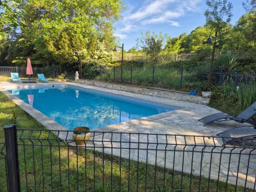 Peldbaseins, Maison de charme avec piscine dans le Gers in Saint-Orens