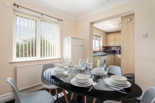 Facilities, Cosy Speke 3Bed Retreat with Parking in Liverpool Airport