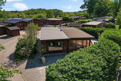 Ermrest Cottage in Erm