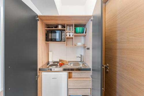 Scharnhäusle 7 - Apartment with kitchenette Ostfildern (Scharnhausle 7 - Apartment with kitchenette Ostfildern) in Ostfildern