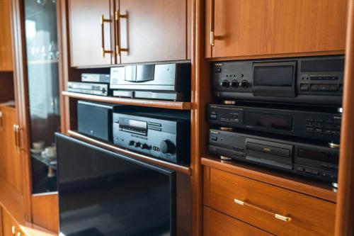 City Smart Home Hi-End Services Media Streaming - image 36