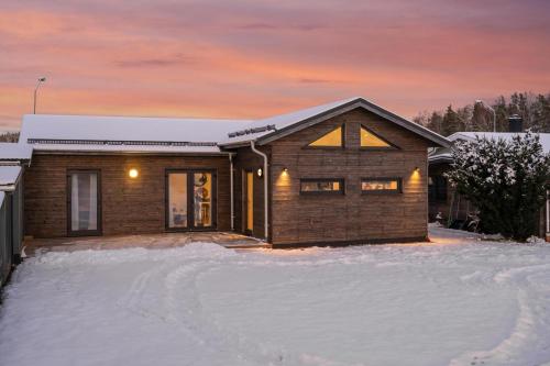 Ny Villa in บอร์เลงเงอะ