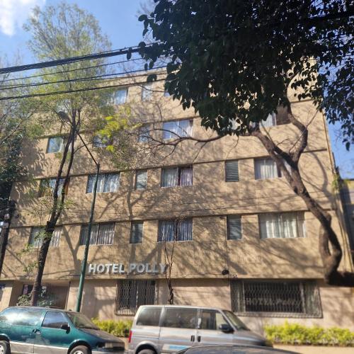 Hotel polly