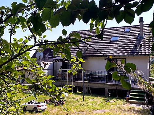 A szálláshely kívülről, Full Modern House - Beautiful Garden - Private Parking Space - Paris & Disneyland MontFermeil in Chelles