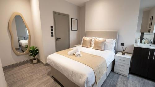 Clapton Station Luxury Studios near Central London - image 7