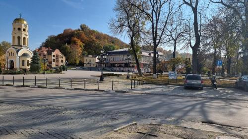 Гостьовий будинок "Новгородська" (Гостьовии будинок "Новгородська") in Kluziv