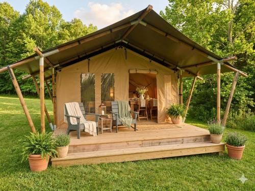 Tapestry Acres in Livingston (TN)