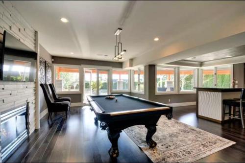 White Rock Joy Inn in White Rock