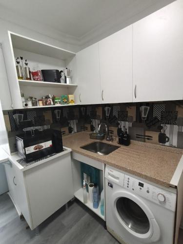 Habitación PRIVADA Zona Avda Velázquez (Habitacion PRIVADA Zona Avda Velazquez) in 卡雷塔拉德卡迪斯