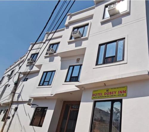 Hotel Dubeyinn – khách sạn tại Katra (Jammu and Kashmir)