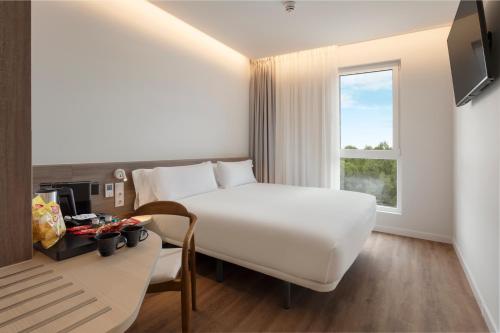 B&B HOTEL Madrid Vallecas Ensanche - image 2
