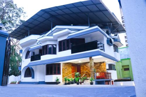 Luxury Villa in Falnir - Mangaluru