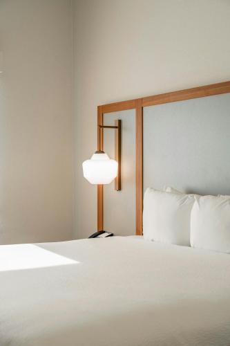 Fairfield Inn & Suites by Marriott Atlanta Kennesaw - image 36