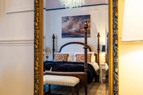 Gifford House - image 36