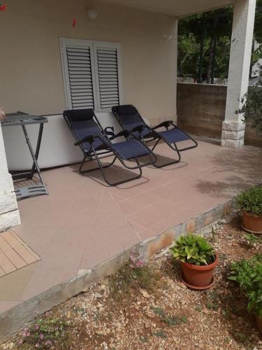 Apartment in Vinišce with Seaview, Balcony, Air condition, WIFI (4752-2), Vinišće (foto 3)