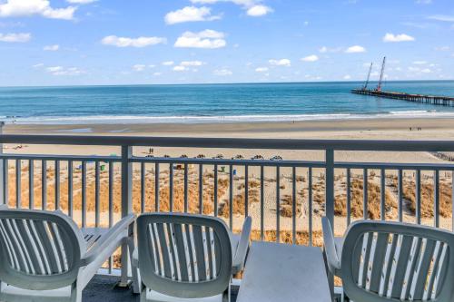 Utsikt, Carolinian Beach Resort near Myrtle Beach Convention Center
