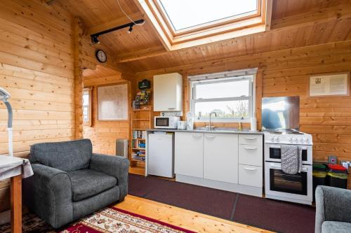 Peaceful log cabin nr Ross-on-Wye, Herefordshire in Hentland
