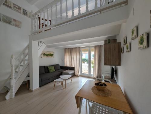 Facilities, MR Hotelet de la Racona & Apartments in Las Rotas Beach