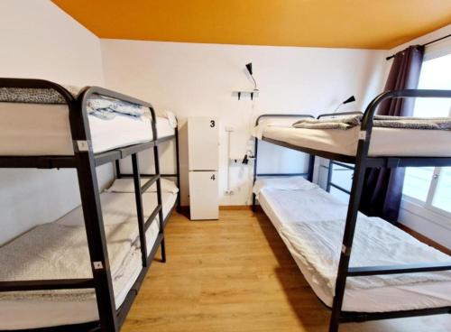 Arc House Barcelona – Barcelona, NJ