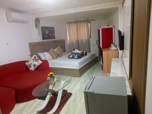 . Gloriaka Hotel