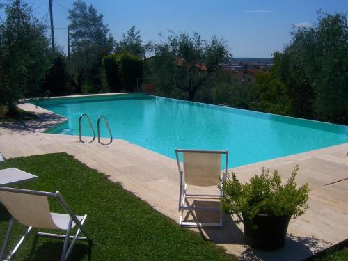  Quaint Holiday Home in Lazzeretto with Swimming Pool, Pension in Stabbia